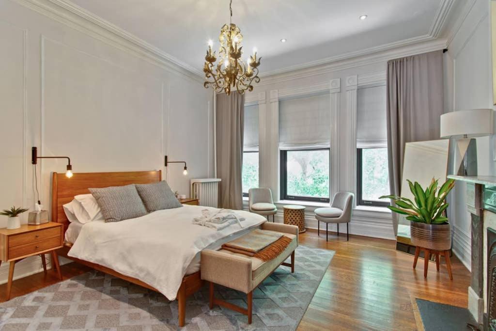 Villa Historic Luxury Townhouse In Downtown Chicago Exterior foto